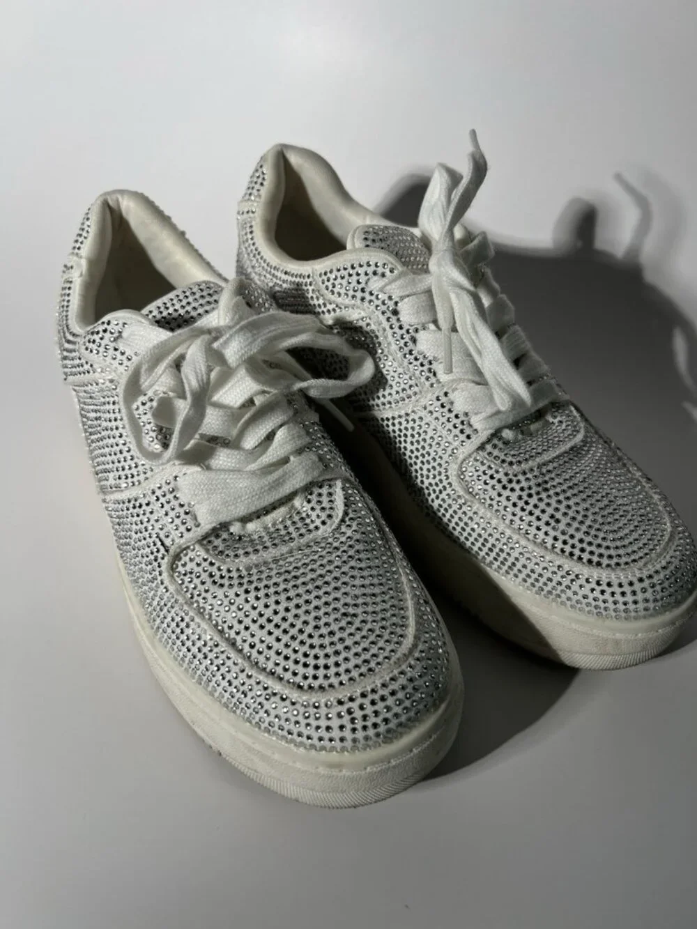 Call It Spring Women’s Rhinestone Sneakers White Silver Size 7.5 M